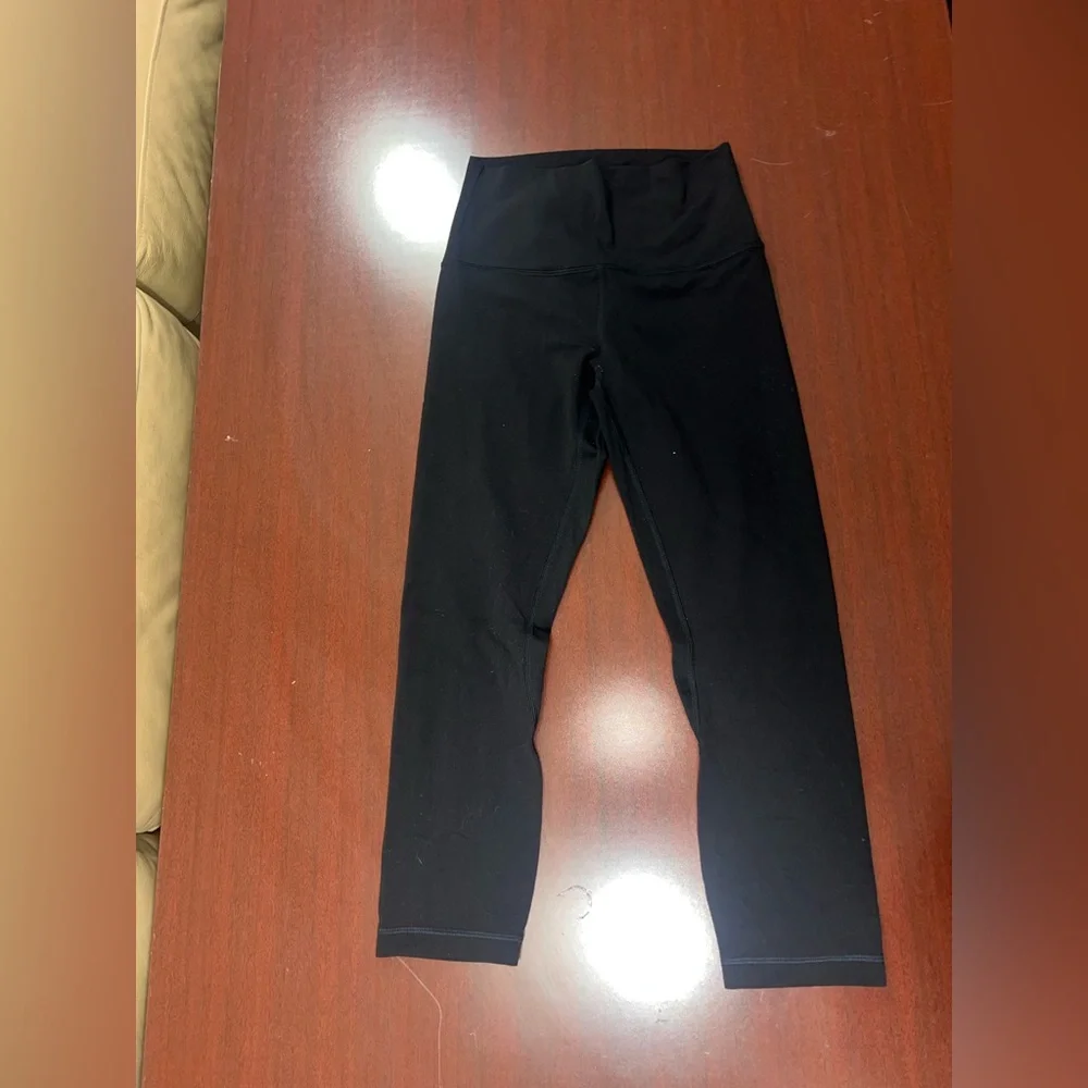 Lululemon Align Crop *21" Black - Picture 3 of 5